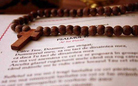 Rugăciunea Psalmului 90: Puterea și Semnificația Sa în Viața Ortodoxă - Rugăciuni Puternice