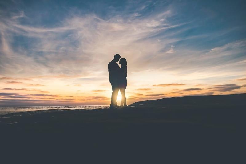 Rugăciunea soților pentru bună înțelegere: Ghid spiritual pentru armonie în căsnicie - Familie